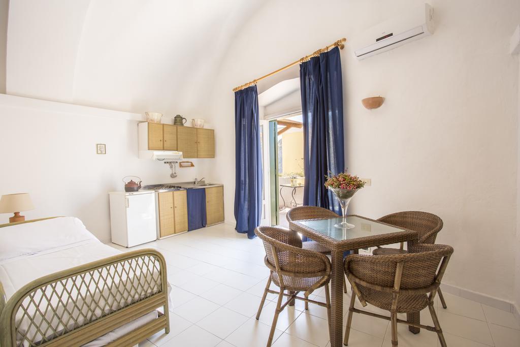 Sant'Angelo  Appartamenti Casa Del Sole מראה חיצוני תמונה