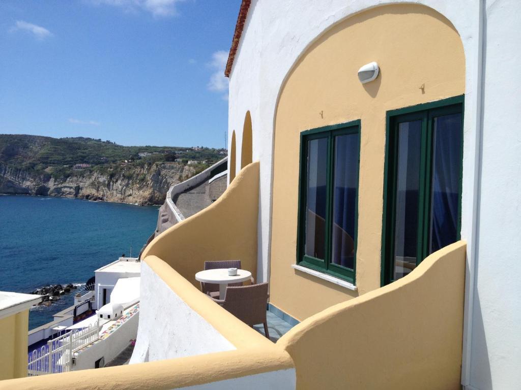 Sant'Angelo  Appartamenti Casa Del Sole חדר תמונה